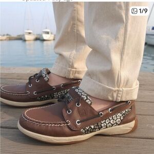 Sperry Brown Boat Shoes size 8